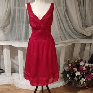 Jones wear red short dress